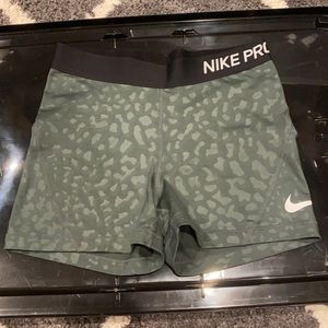 Nike spandex